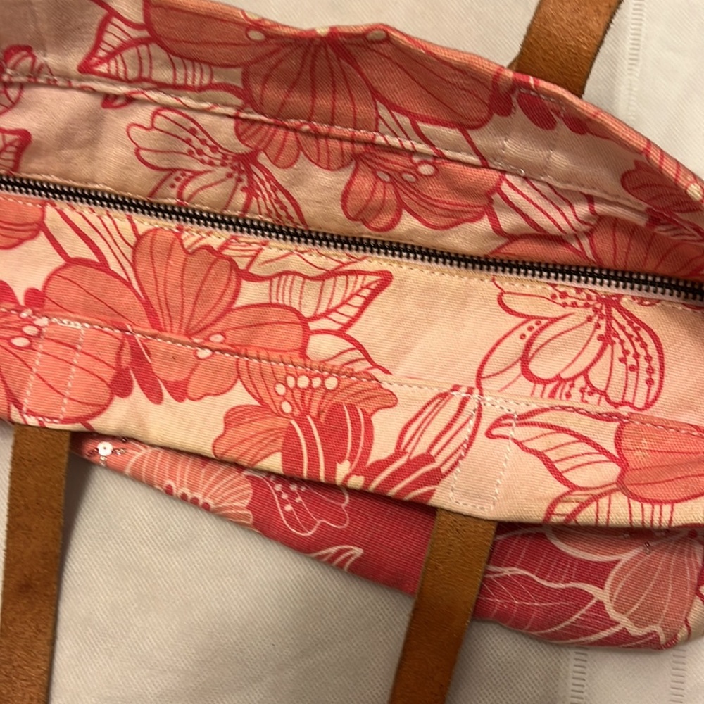 American Eagle Outfitters Bag - Picture 4 of 9